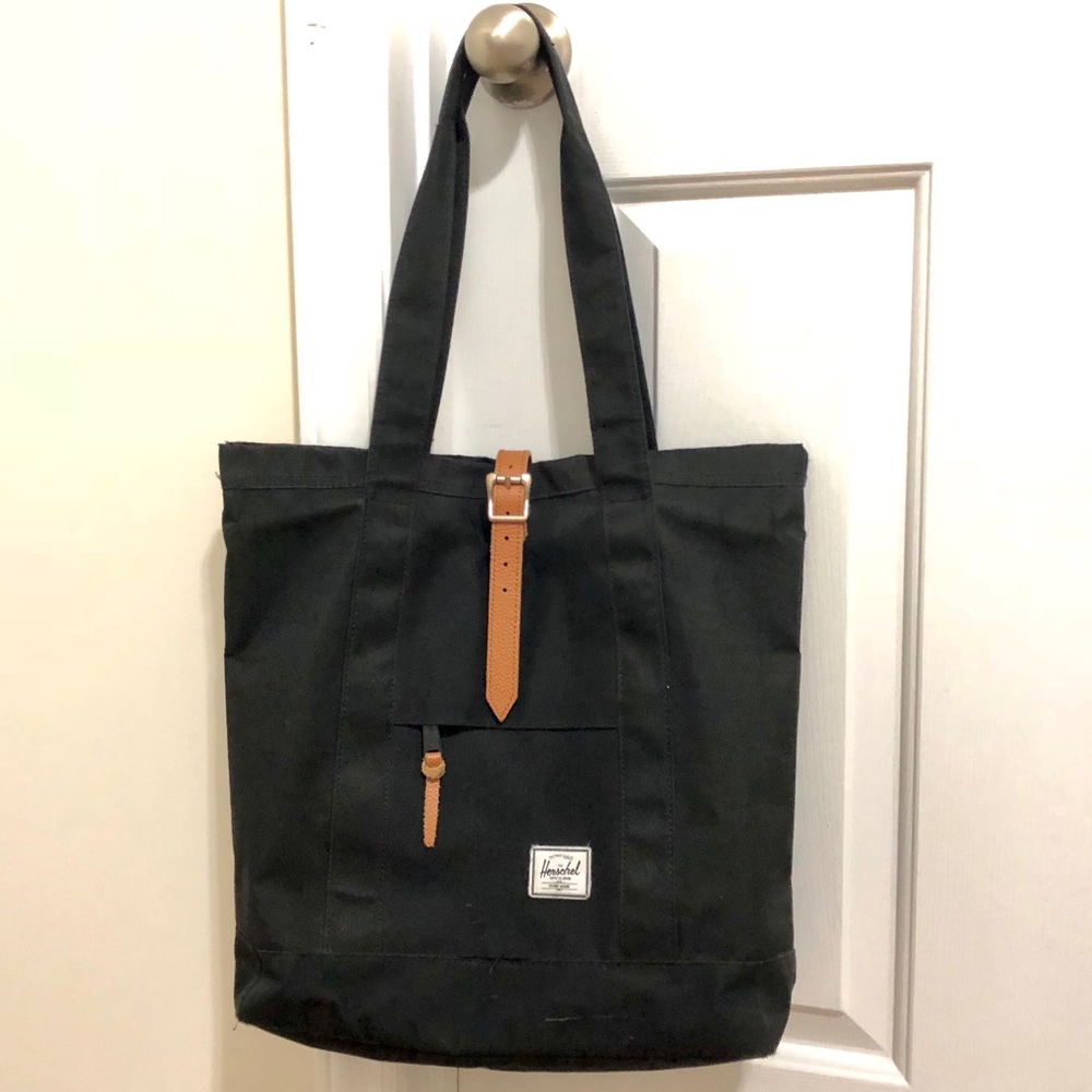 Herschel Supply Market Tote